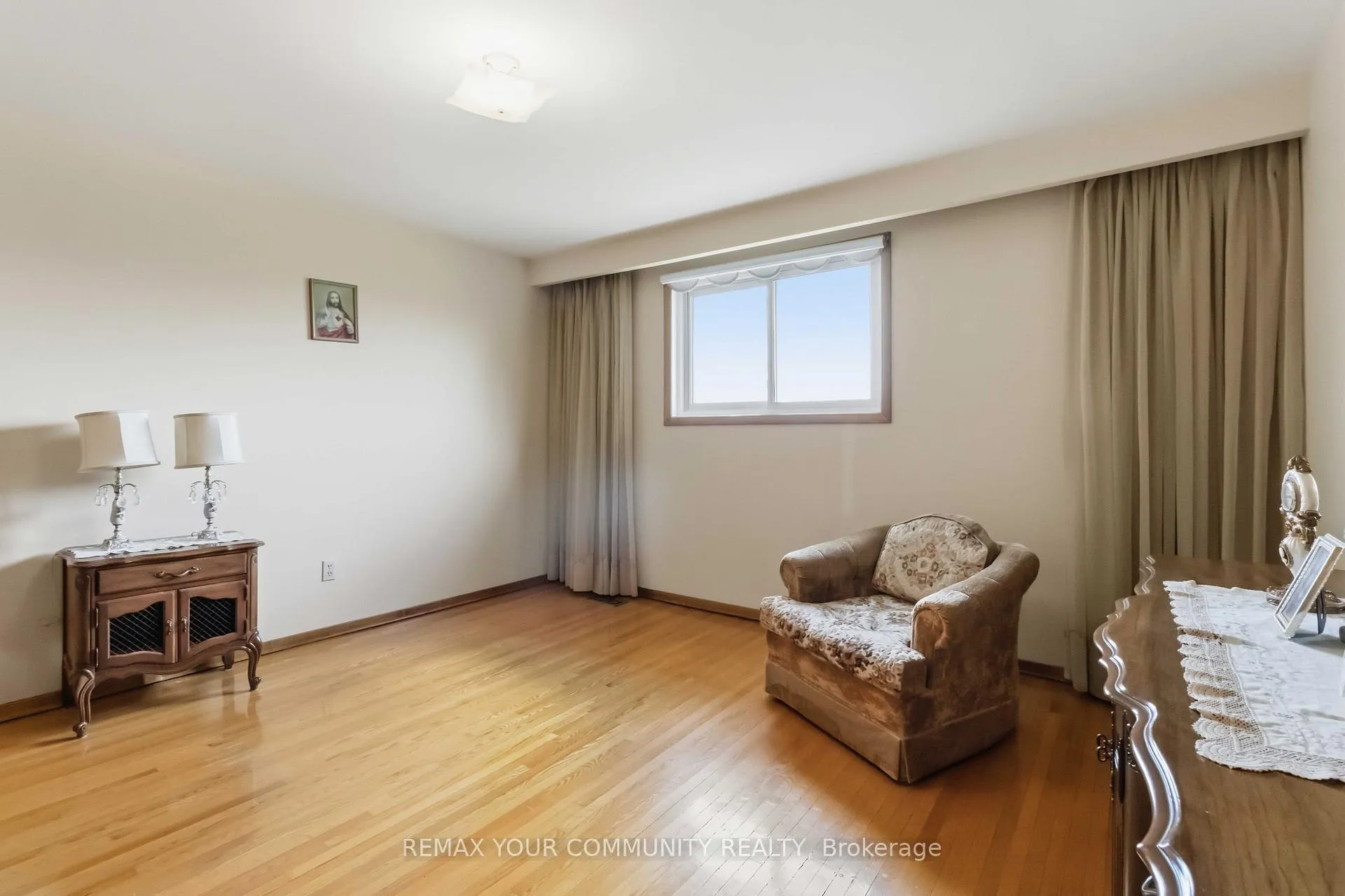 Photo 41 of 17 Harris Crescent, Vaughan, West Woodbridge — HOMEH