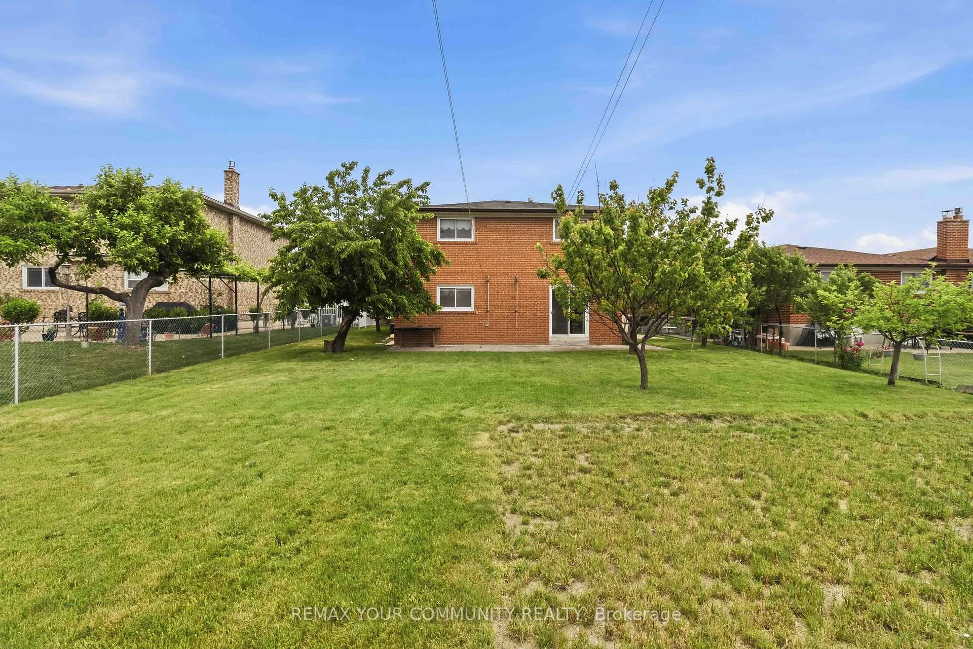 Photo 48 of 17 Harris Crescent, Vaughan, West Woodbridge — HOMEH