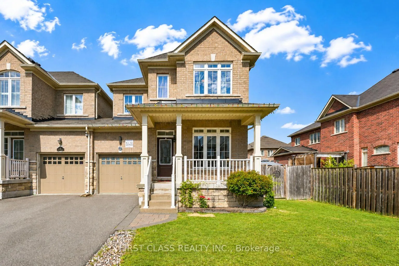 Photo 1 of 17 Chao Crescent, Richmond Hill, Oak Ridges — HOMEH
