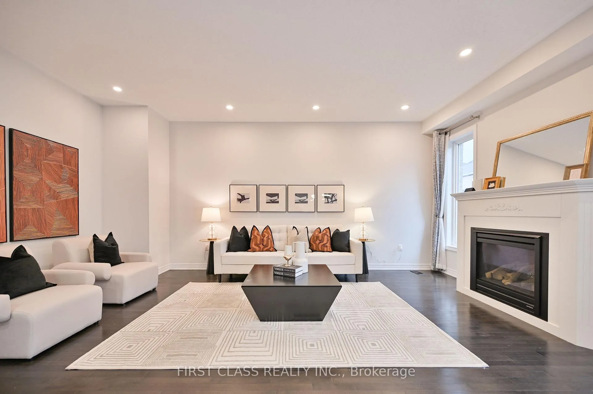Photo 8 of 17 Chao Crescent, Richmond Hill, Oak Ridges — HOMEH