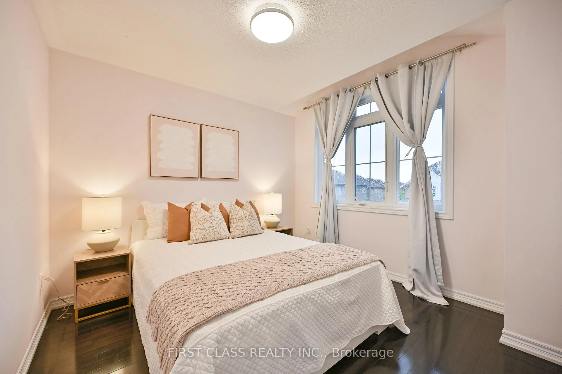 Photo 23 of 17 Chao Crescent, Richmond Hill, Oak Ridges — HOMEH