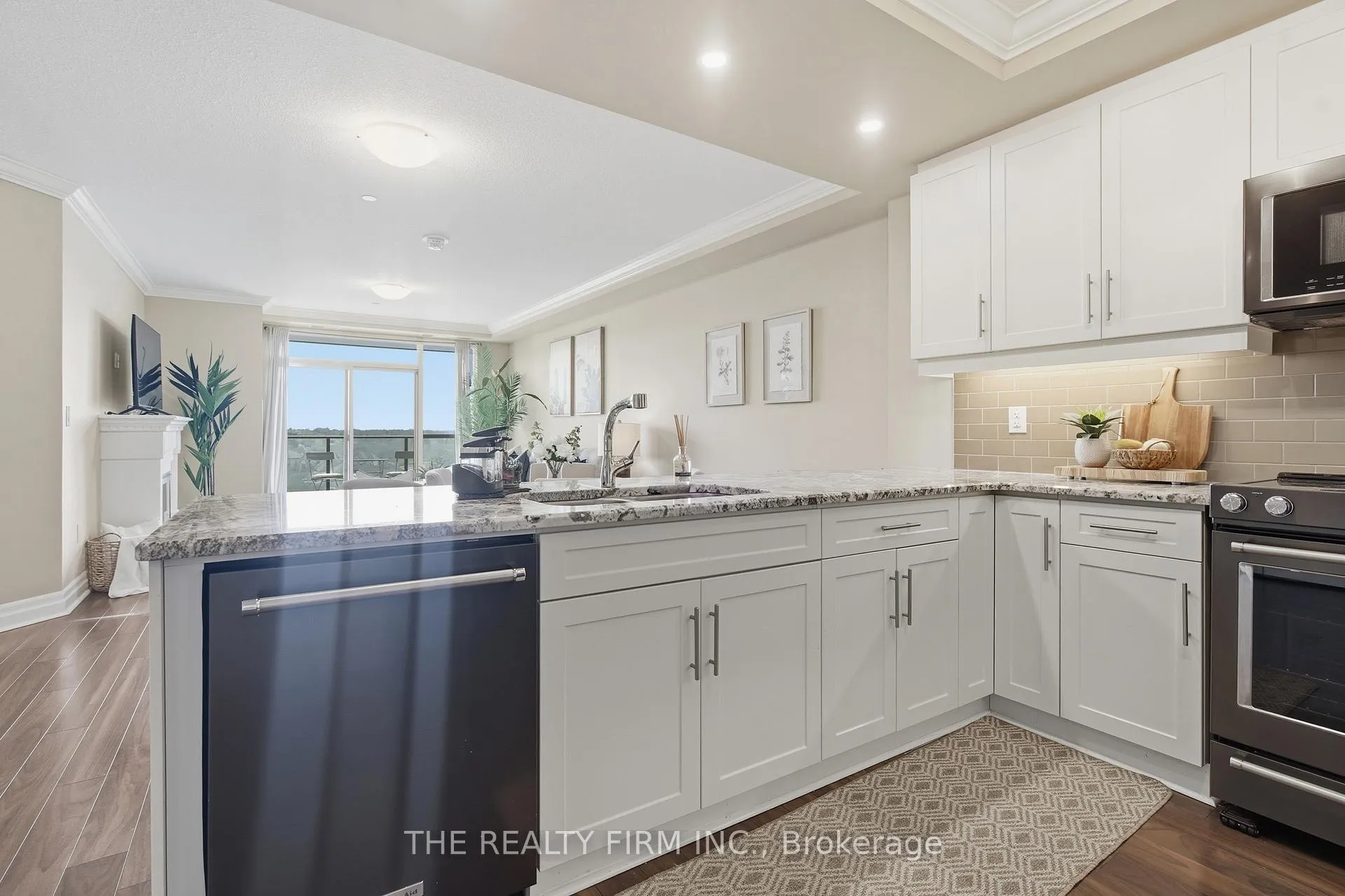 Photo 8 of Unit 708, 260 Villagewalk Boulevard, London, North R — HOMEH