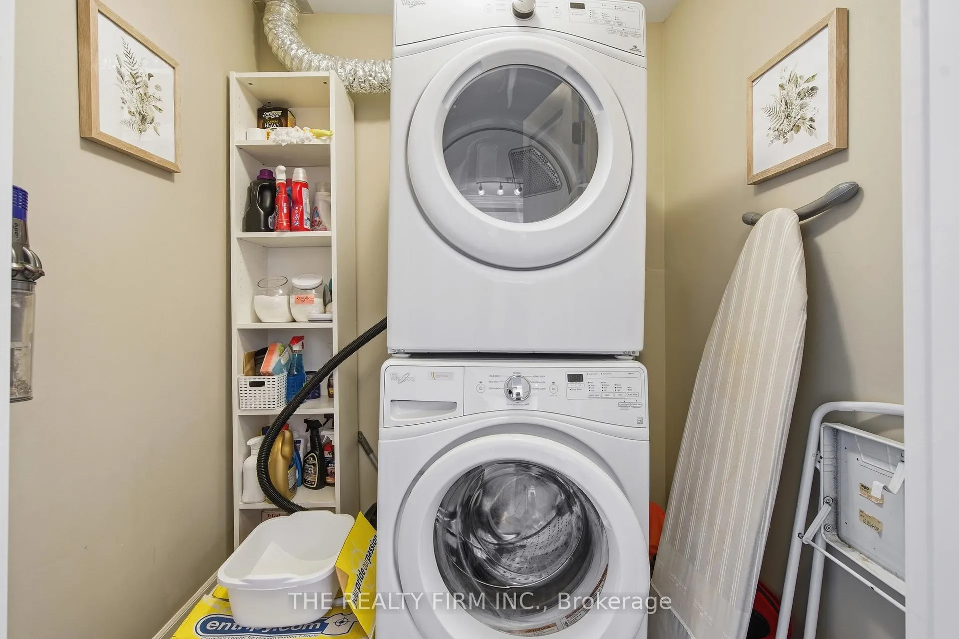 Photo 29 of Unit 708, 260 Villagewalk Boulevard, London, North R — HOMEH