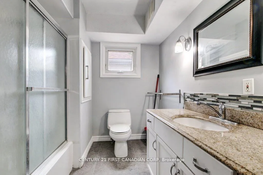 Photo 9 of 776 Quebec Street, London, East G — HOMEH