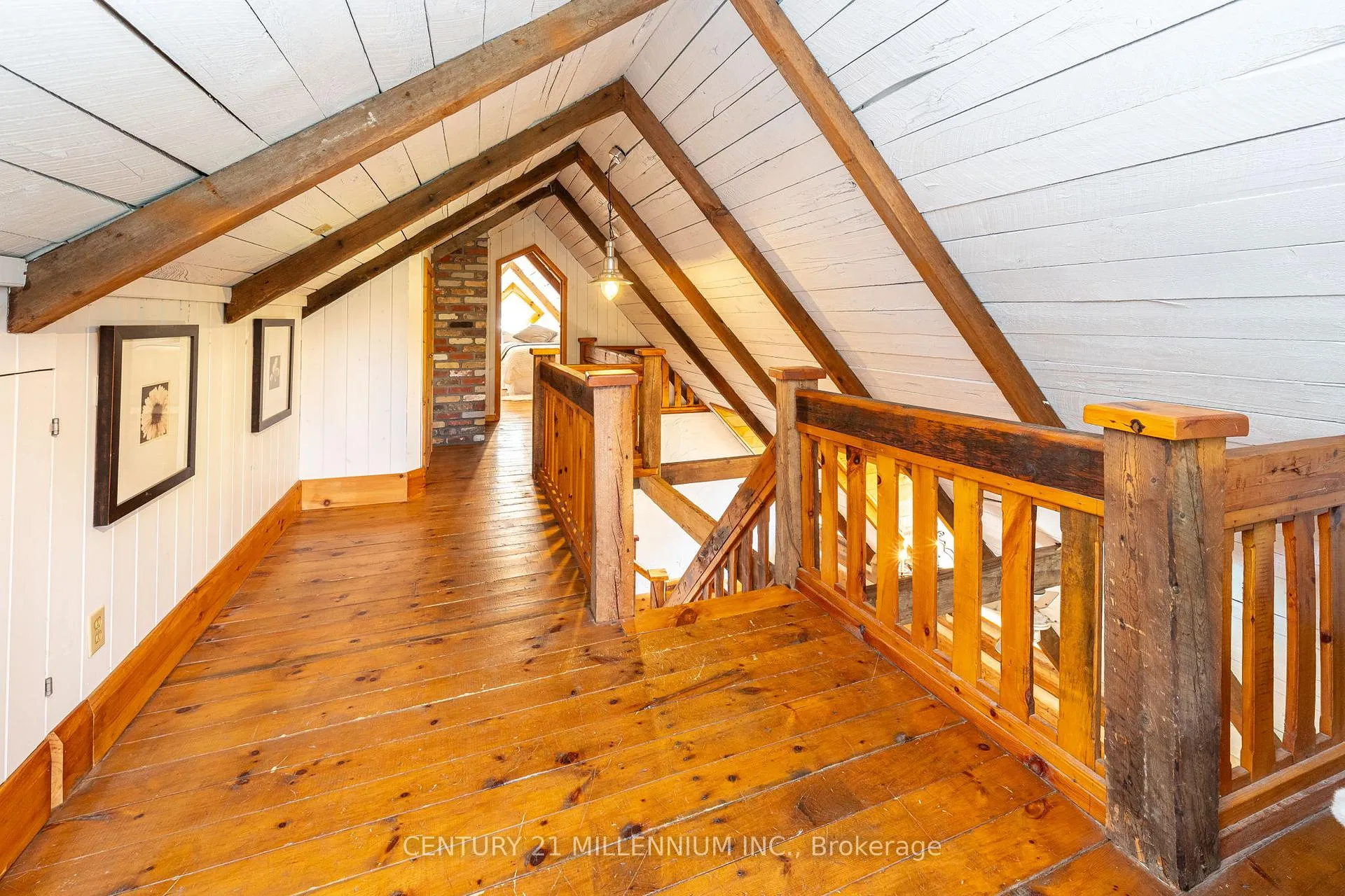 Photo 24 of 20909 Shaws Creek Road, Caledon, Alton — HOMEH