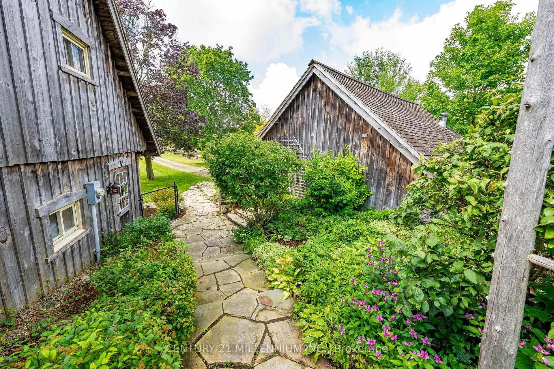 Photo 28 of 20909 Shaws Creek Road, Caledon, Alton — HOMEH