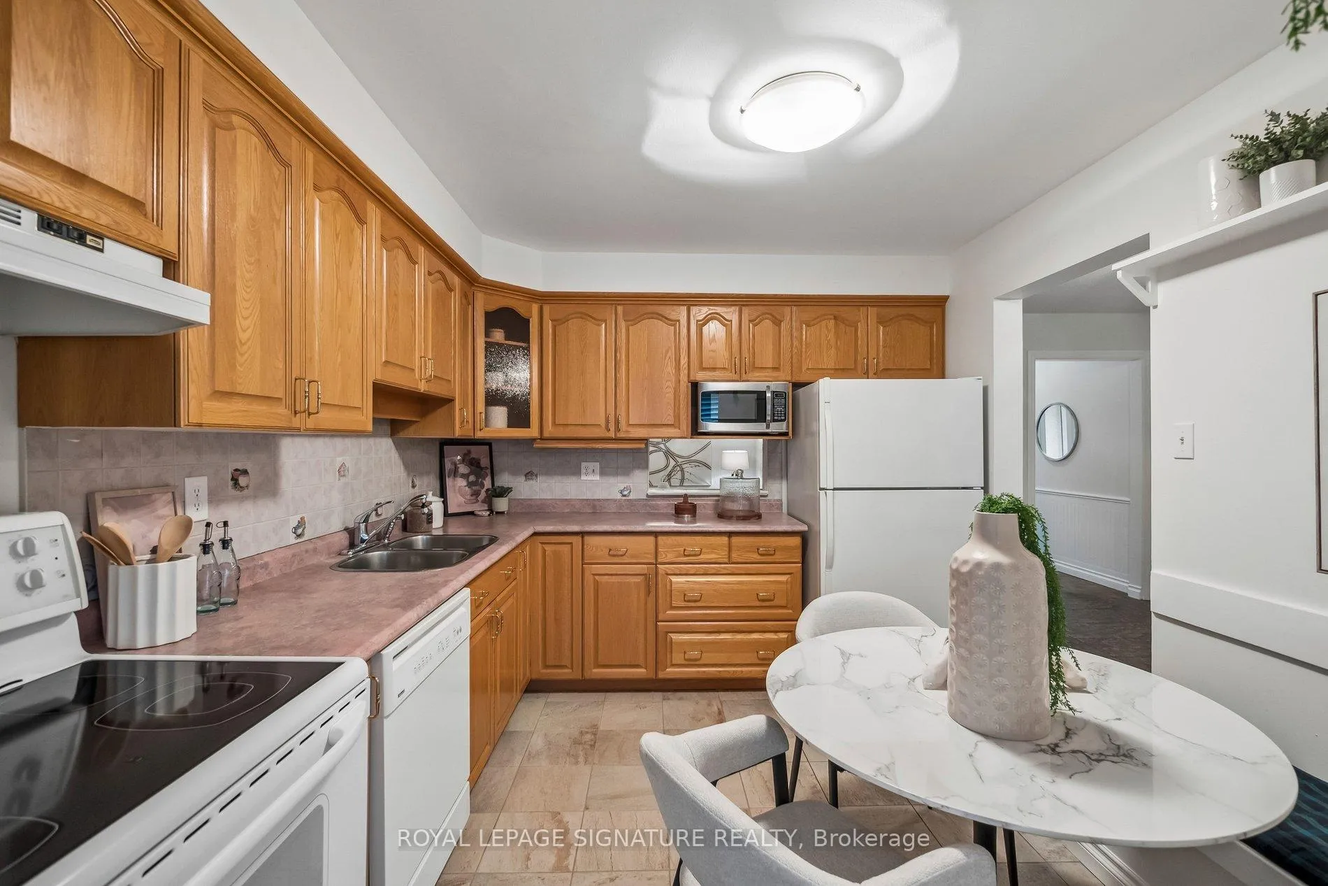 Photo 16 of Unit 13, 5 Michael Boulevard, Whitby, Lynde Creek — HOMEH