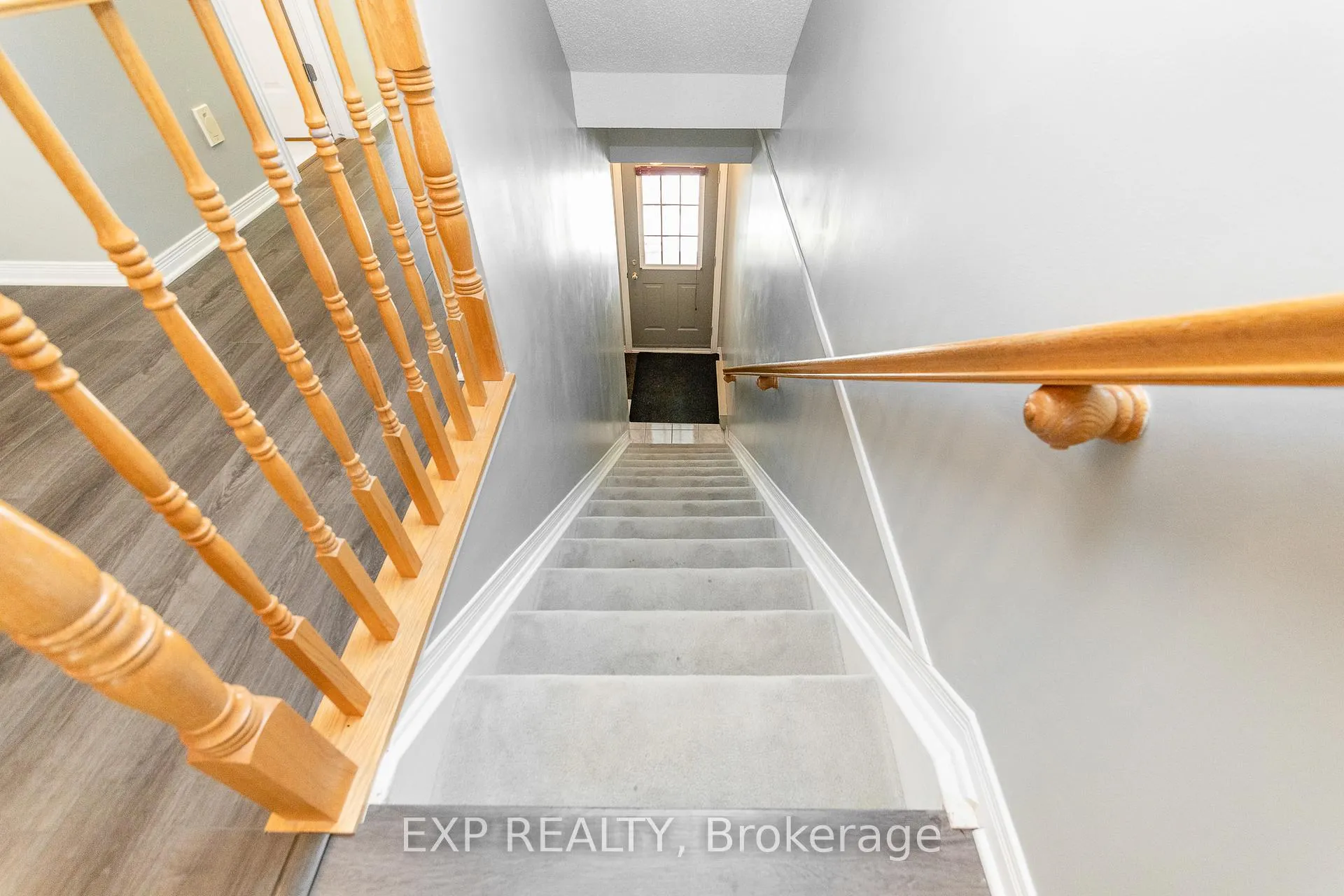 Photo 5 of 69 Briston Private, Ottawa, Hunt Club Park — HOMEH
