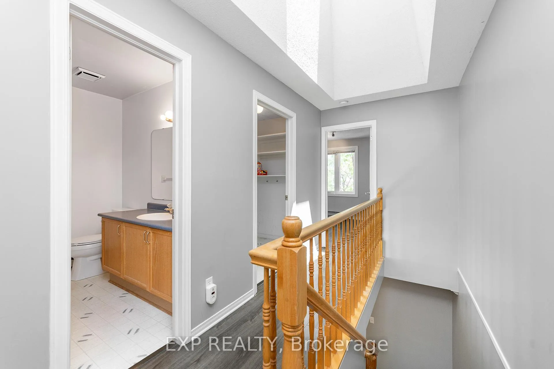 Photo 28 of 69 Briston Private, Ottawa, Hunt Club Park — HOMEH