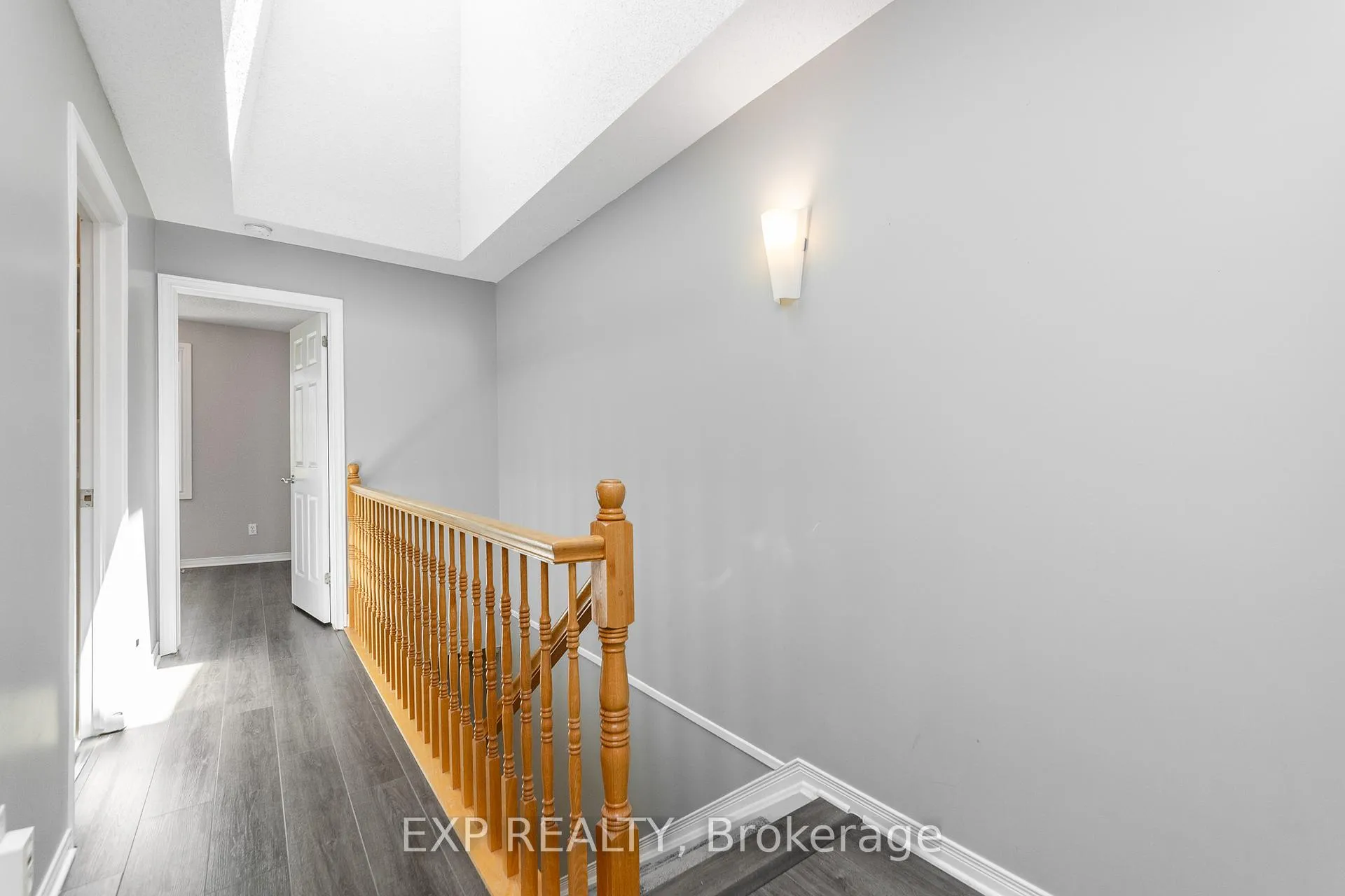 Photo 29 of 69 Briston Private, Ottawa, Hunt Club Park — HOMEH