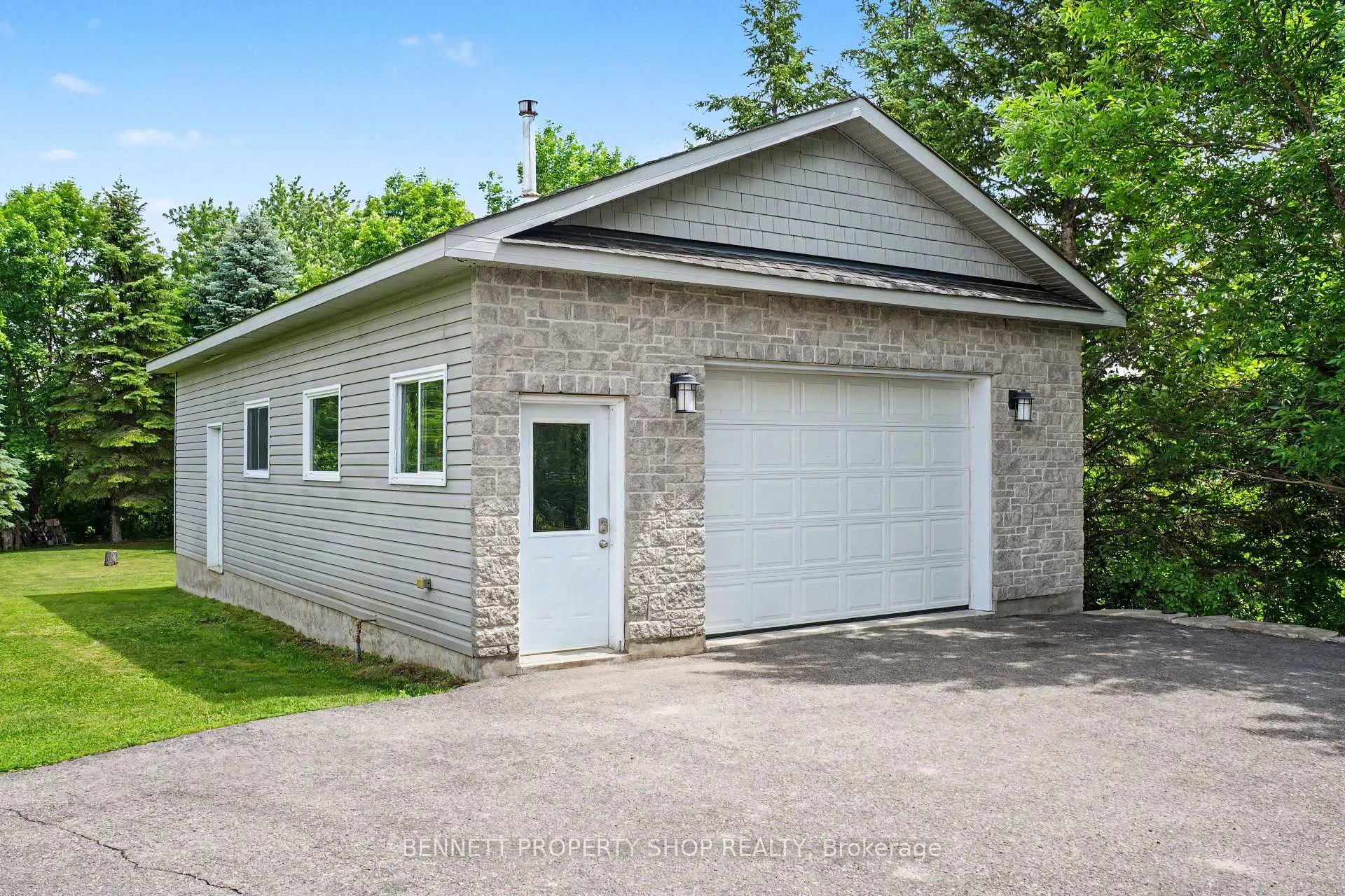 Photo 7 of 121 Covered Bridge Way, Ottawa, Huntley Ward (South East) — HOMEH