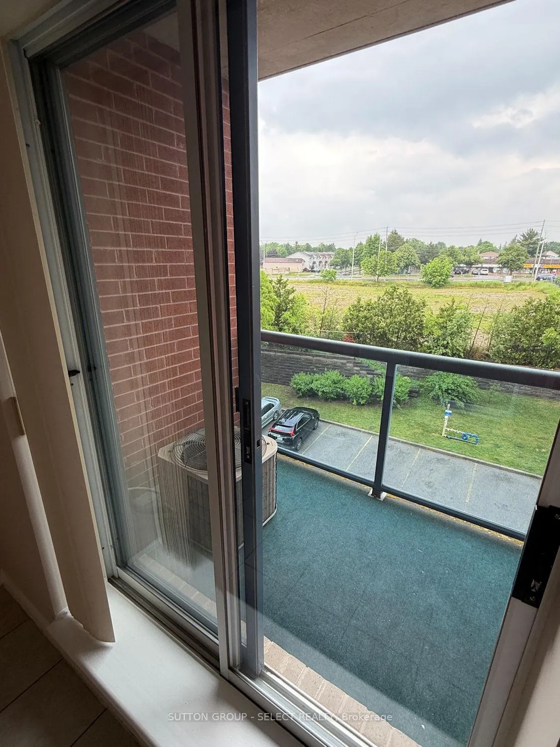 Photo 10 of Unit 407, 30 Chapman Court, London, North I — HOMEH