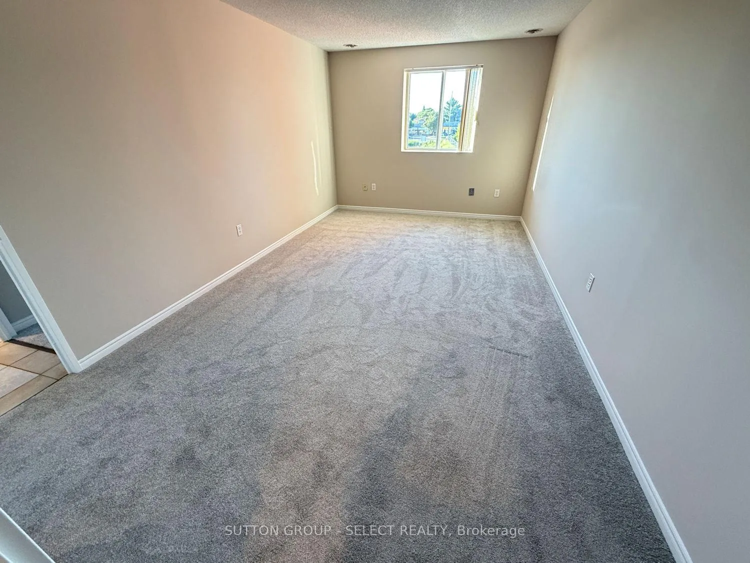 Photo 20 of Unit 407, 30 Chapman Court, London, North I — HOMEH