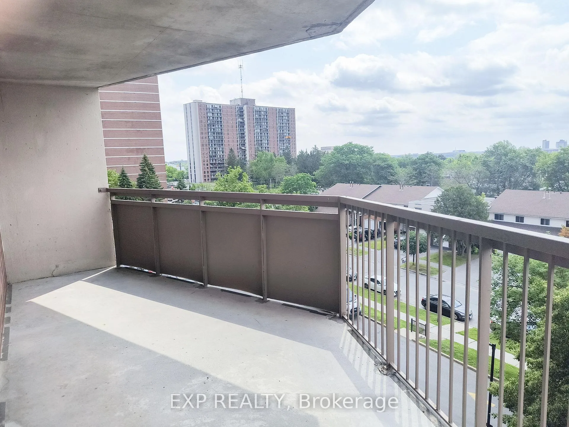 Photo 9 of Unit 503, 981 Gulf Place, Ottawa, Carson Meadows — HOMEH