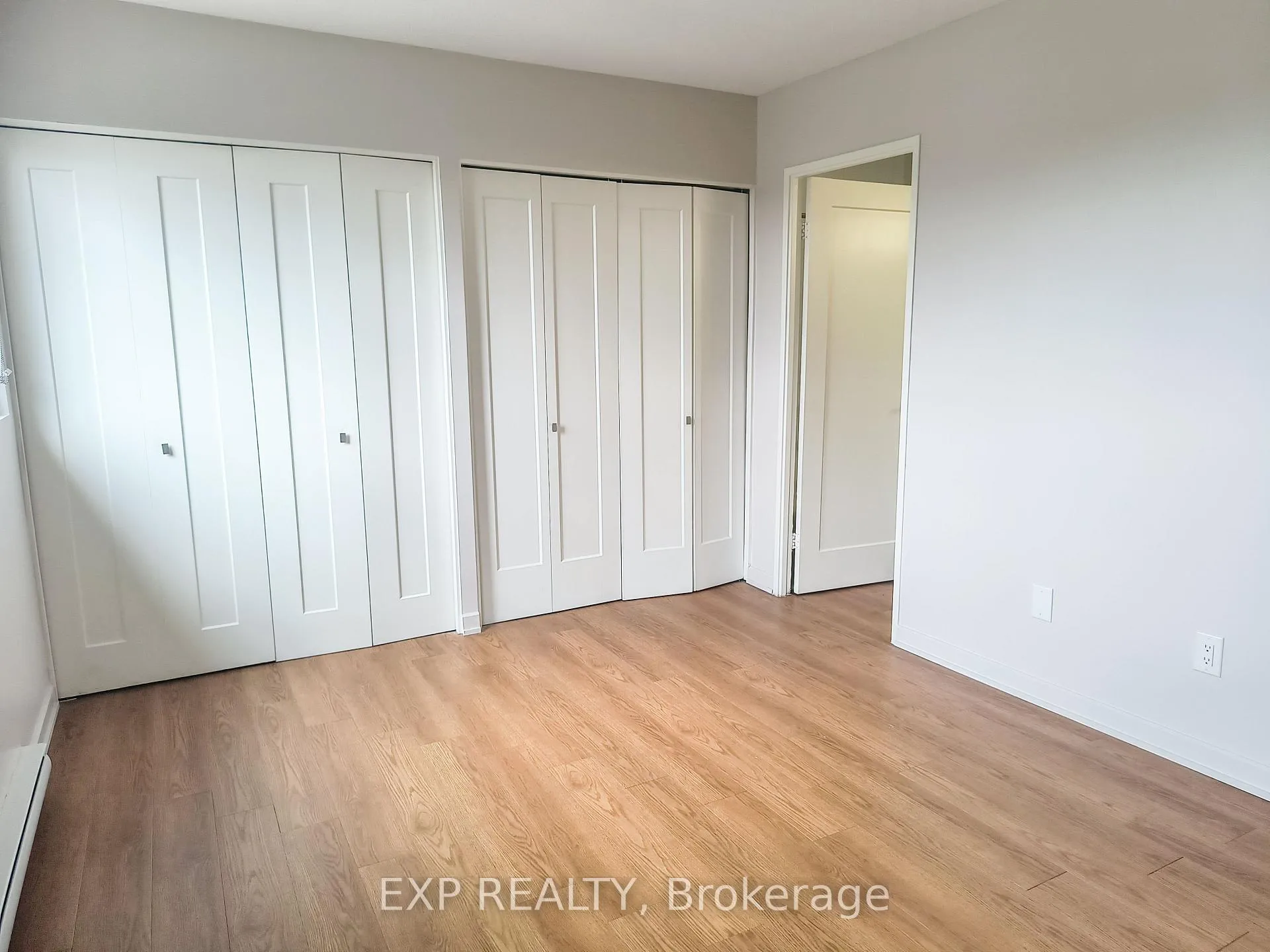 Photo 12 of Unit 6, 971 Gulf Place, Ottawa, Carson Meadows — HOMEH