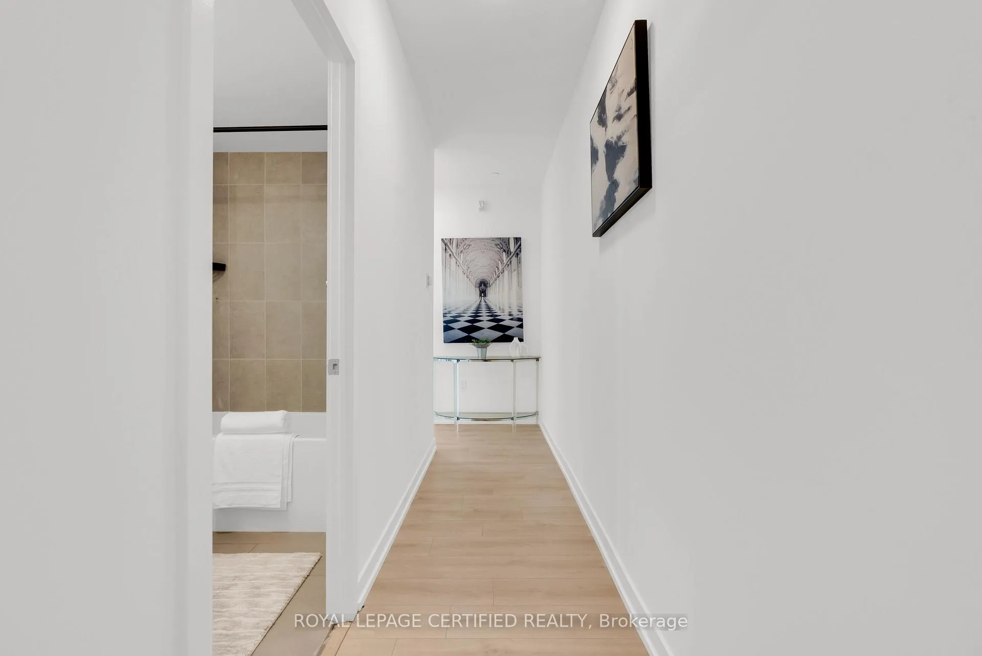Photo 8 of 1195 the queensway ph02, Etobicoke, Islington-City Centre West — HOMEH