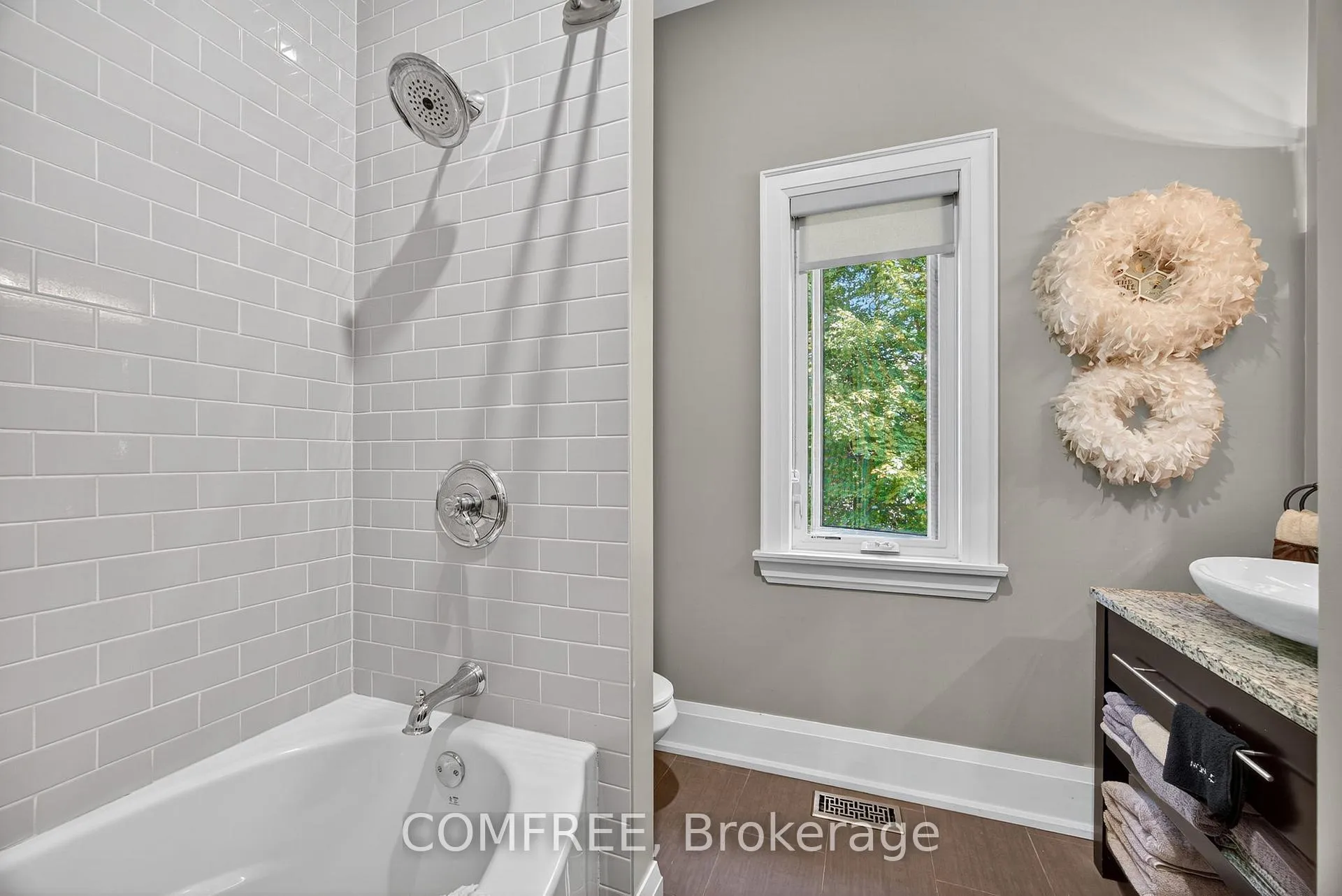Photo 20 of 1707 Wilkinson Street, Innisfil, Rural Innisfil — HOMEH