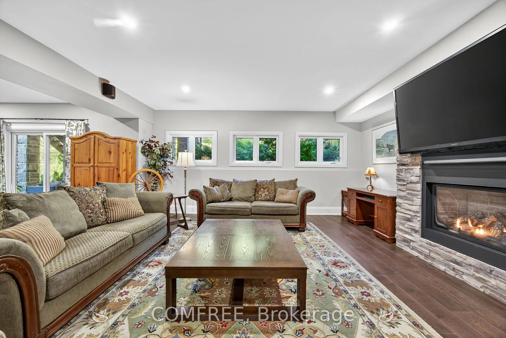 Photo 25 of 1707 Wilkinson Street, Innisfil, Rural Innisfil — HOMEH