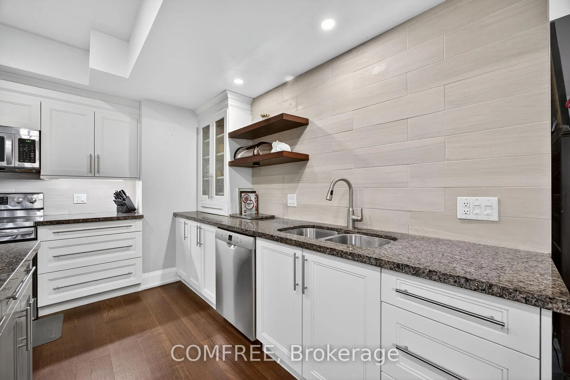 Photo 33 of 1707 Wilkinson Street, Innisfil, Rural Innisfil — HOMEH