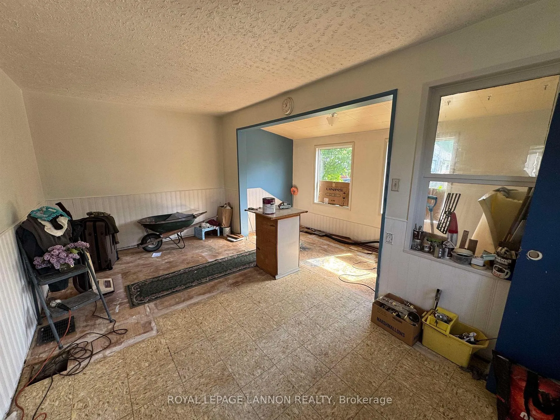 Photo 12 of 230 Brent St., Thunder Bay, Shuniah — HOMEH