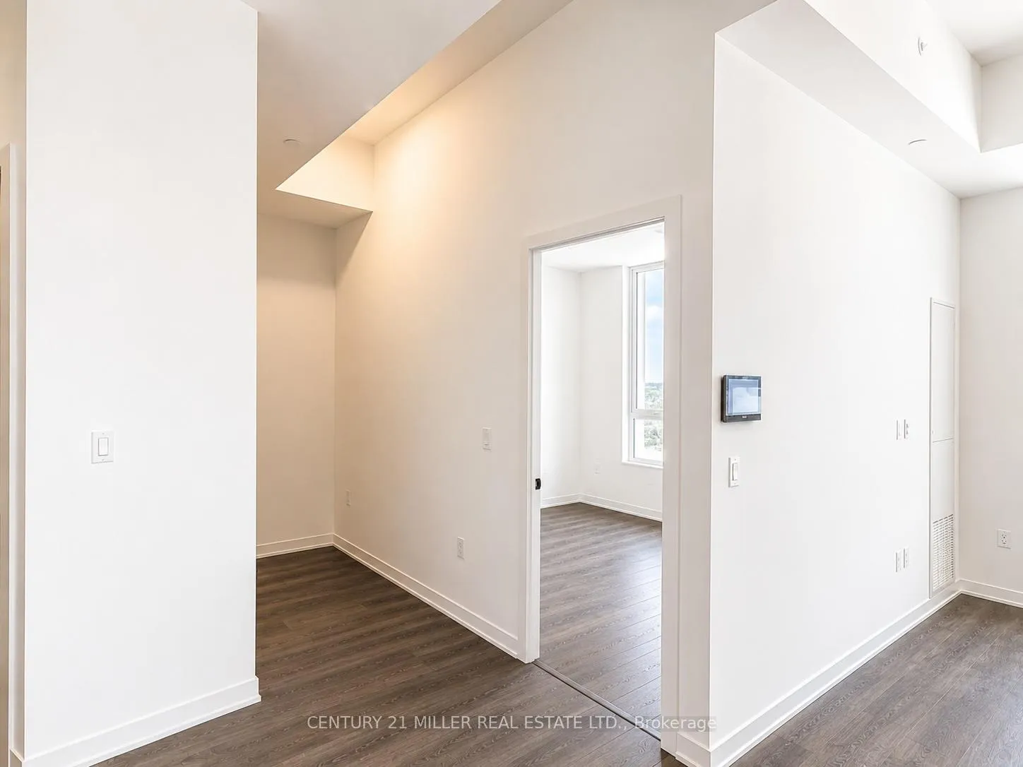 Photo 8 of Unit C502, 4878 Powers Common, Burlington, Alton — HOMEH