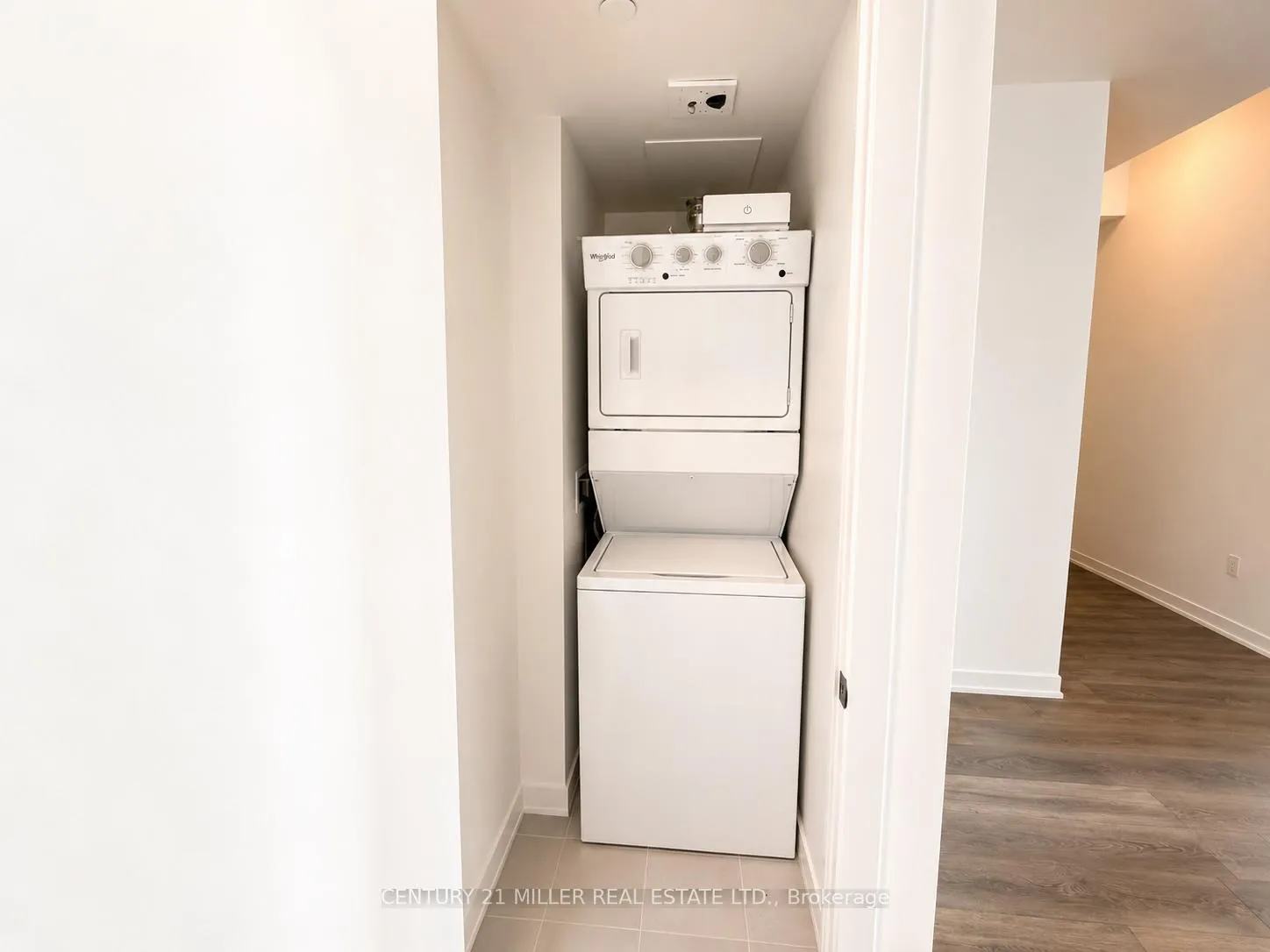 Photo 19 of Unit C502, 4878 Powers Common, Burlington, Alton — HOMEH