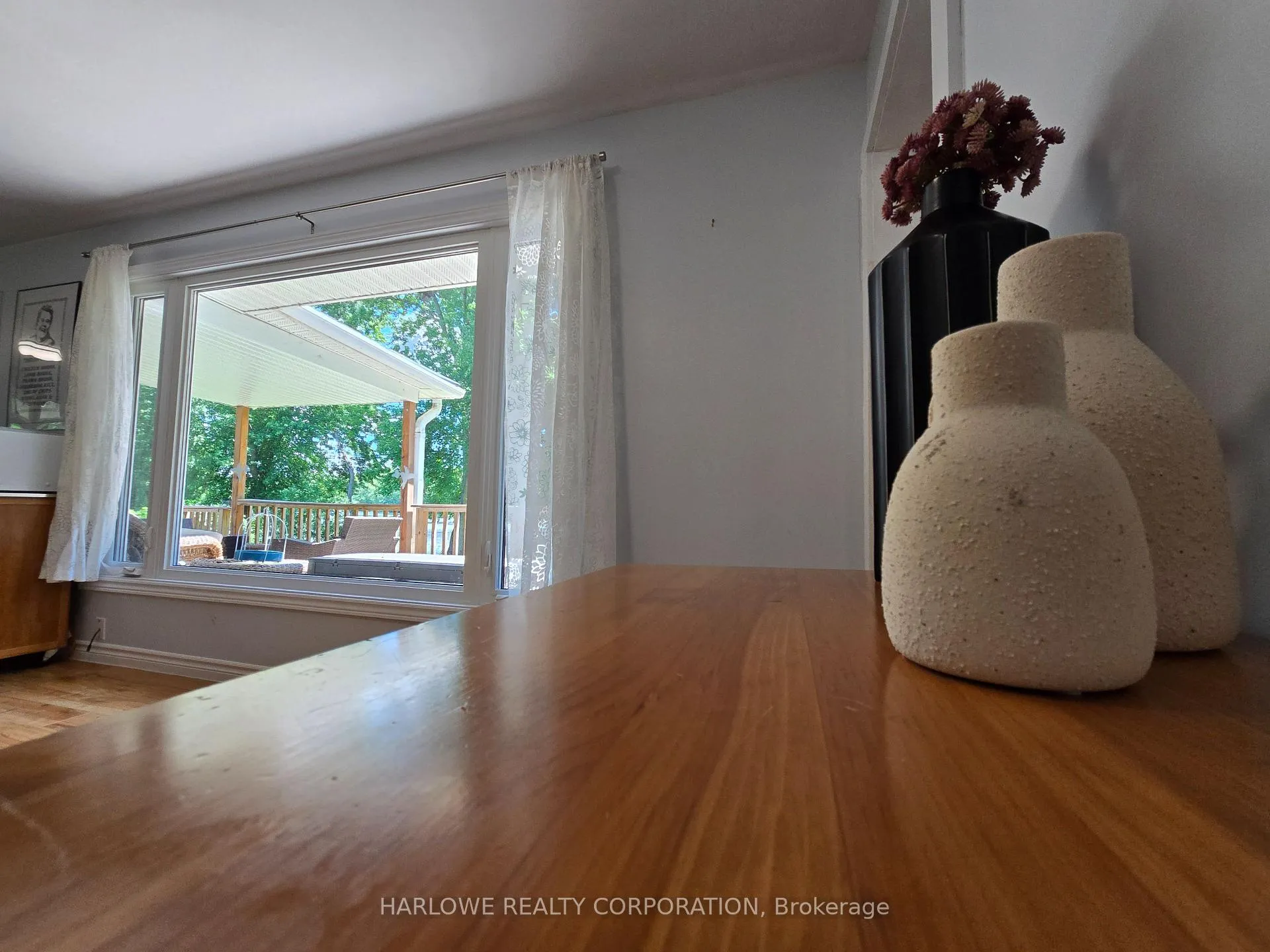 Photo 6 of 105 Sanctuary Lane, Belleville, Thurlow Ward — HOMEH