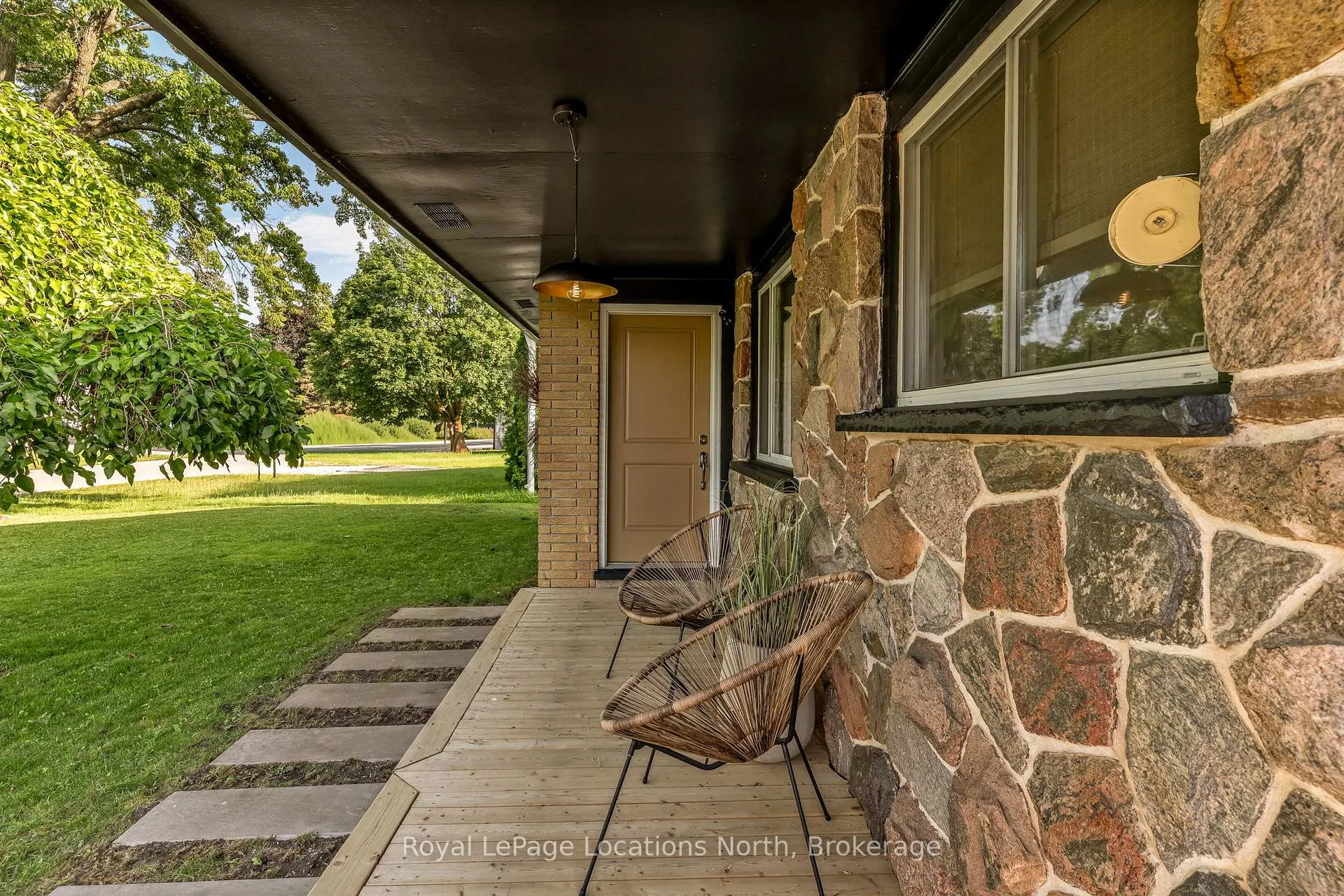 Photo 3 of 10 Park Road, Collingwood — HOMEH