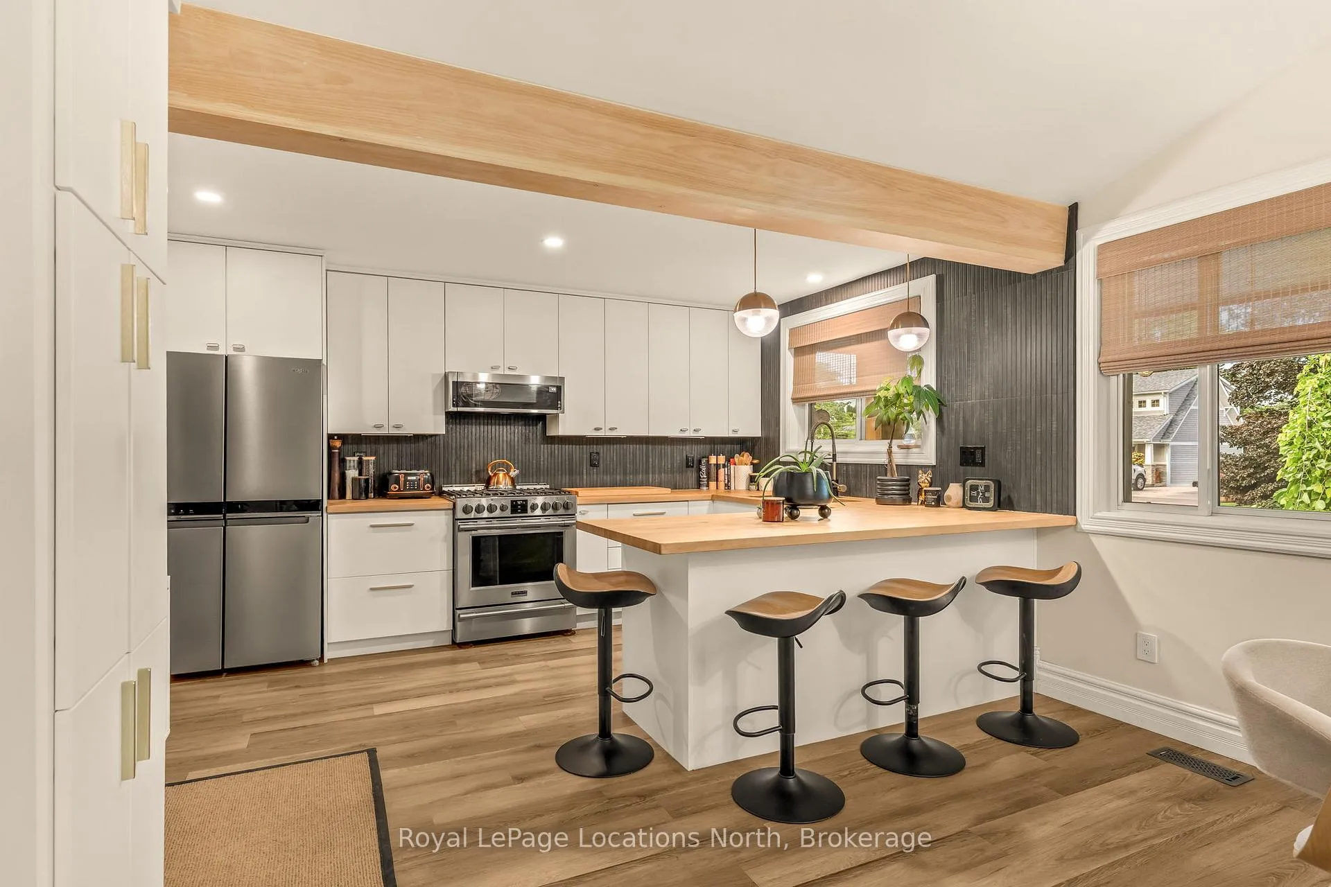 Photo 12 of 10 Park Road, Collingwood — HOMEH