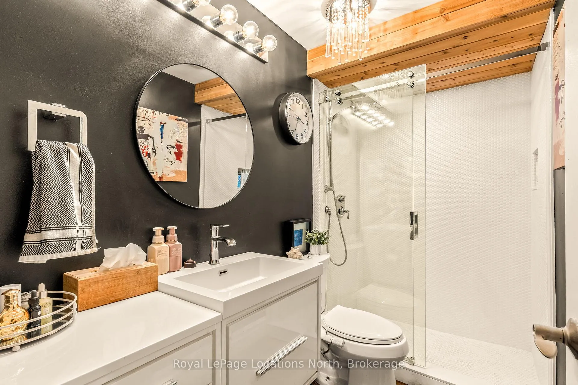 Photo 25 of 10 Park Road, Collingwood — HOMEH