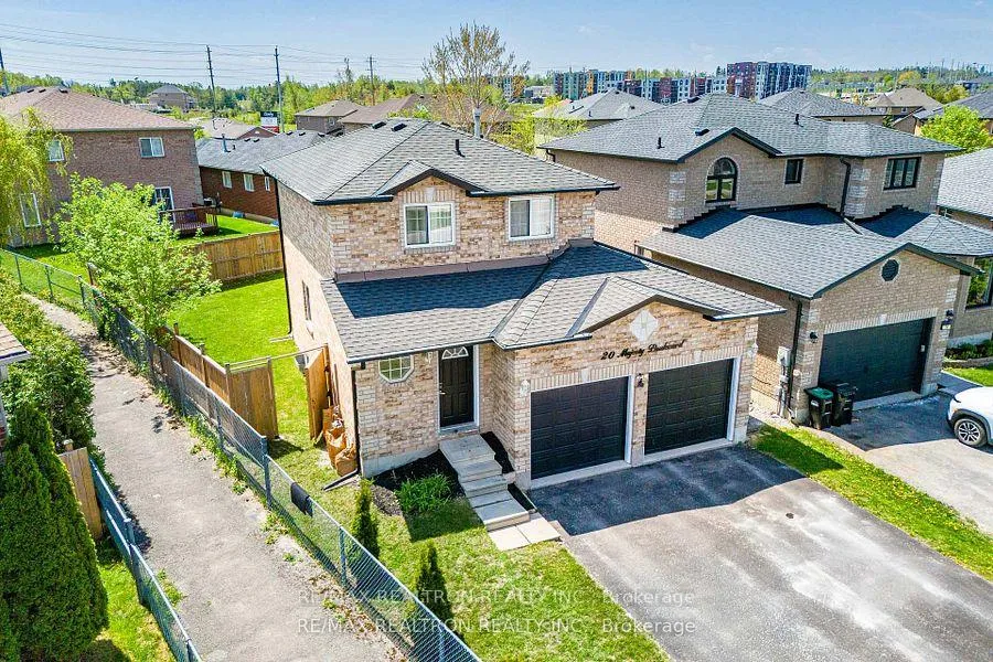 Photo 2 of 20 Majesty Boulevard, Barrie, Innis-Shore — HOMEH