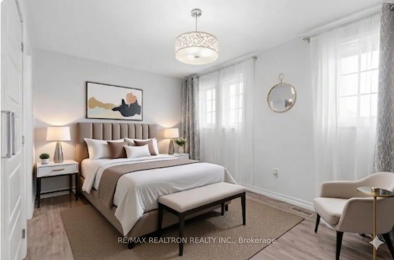 Photo 10 of 20 Majesty Boulevard, Barrie, Innis-Shore — HOMEH