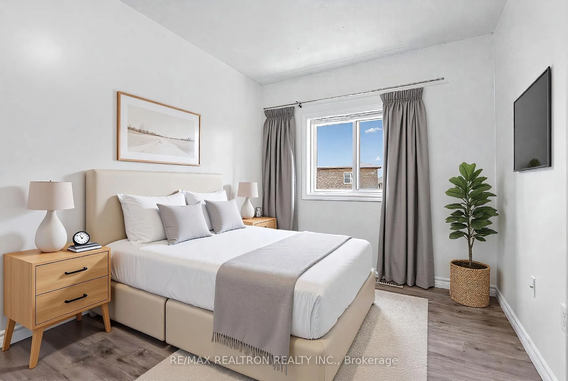 Photo 12 of 20 Majesty Boulevard, Barrie, Innis-Shore — HOMEH