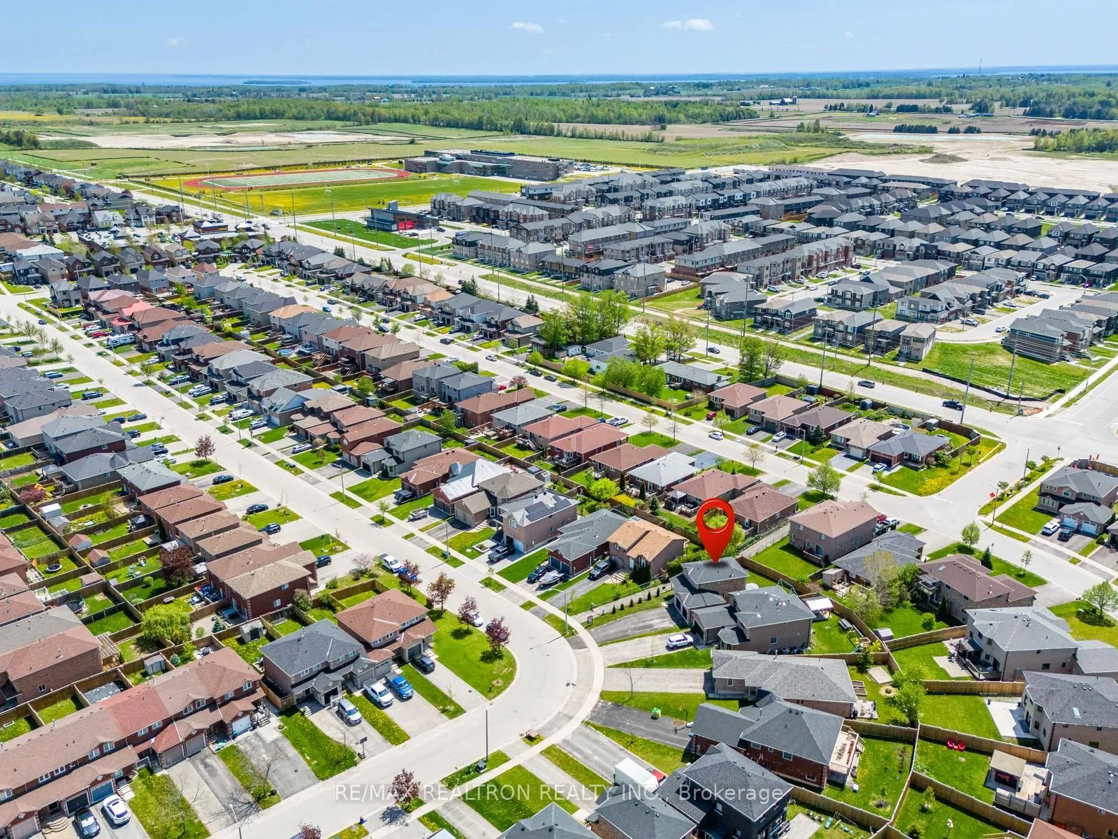 Photo 20 of 20 Majesty Boulevard, Barrie, Innis-Shore — HOMEH