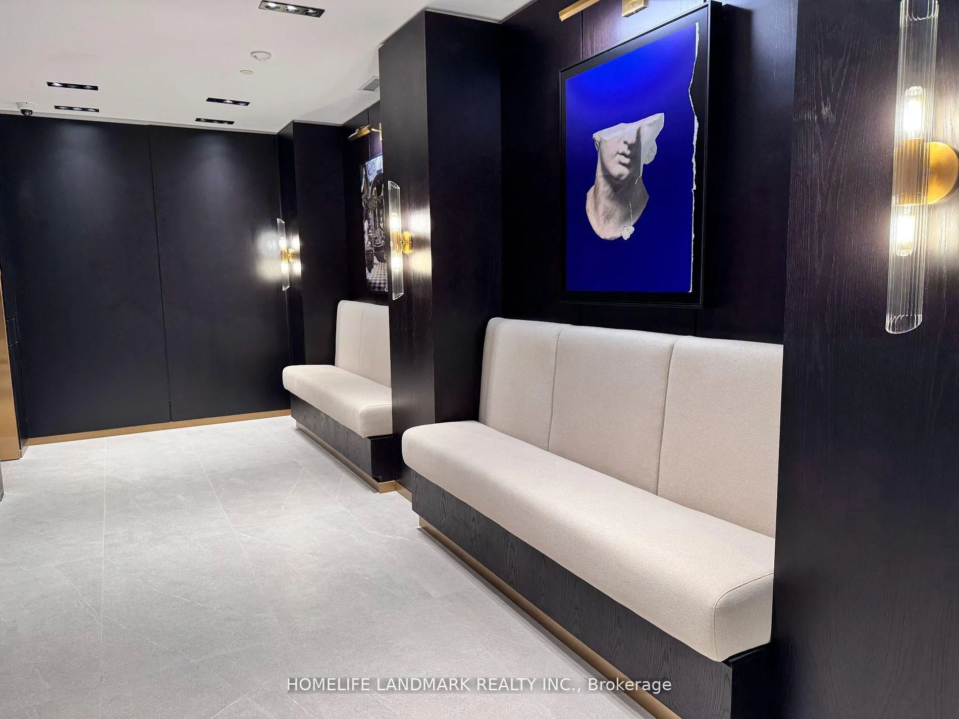 Photo 2 of Unit 1508, 771 Yonge Street, Toronto, The Annex — HOMEH