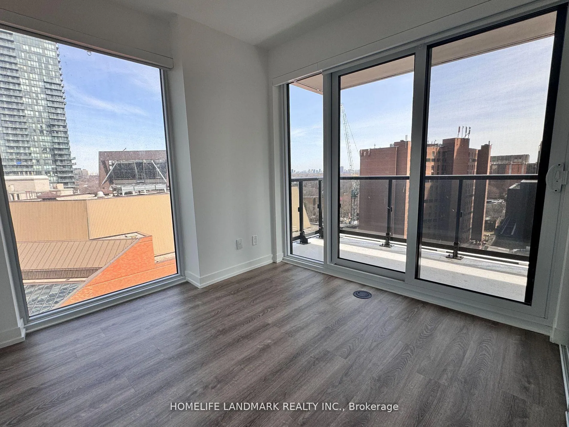 Photo 7 of Unit 1508, 771 Yonge Street, Toronto, The Annex — HOMEH