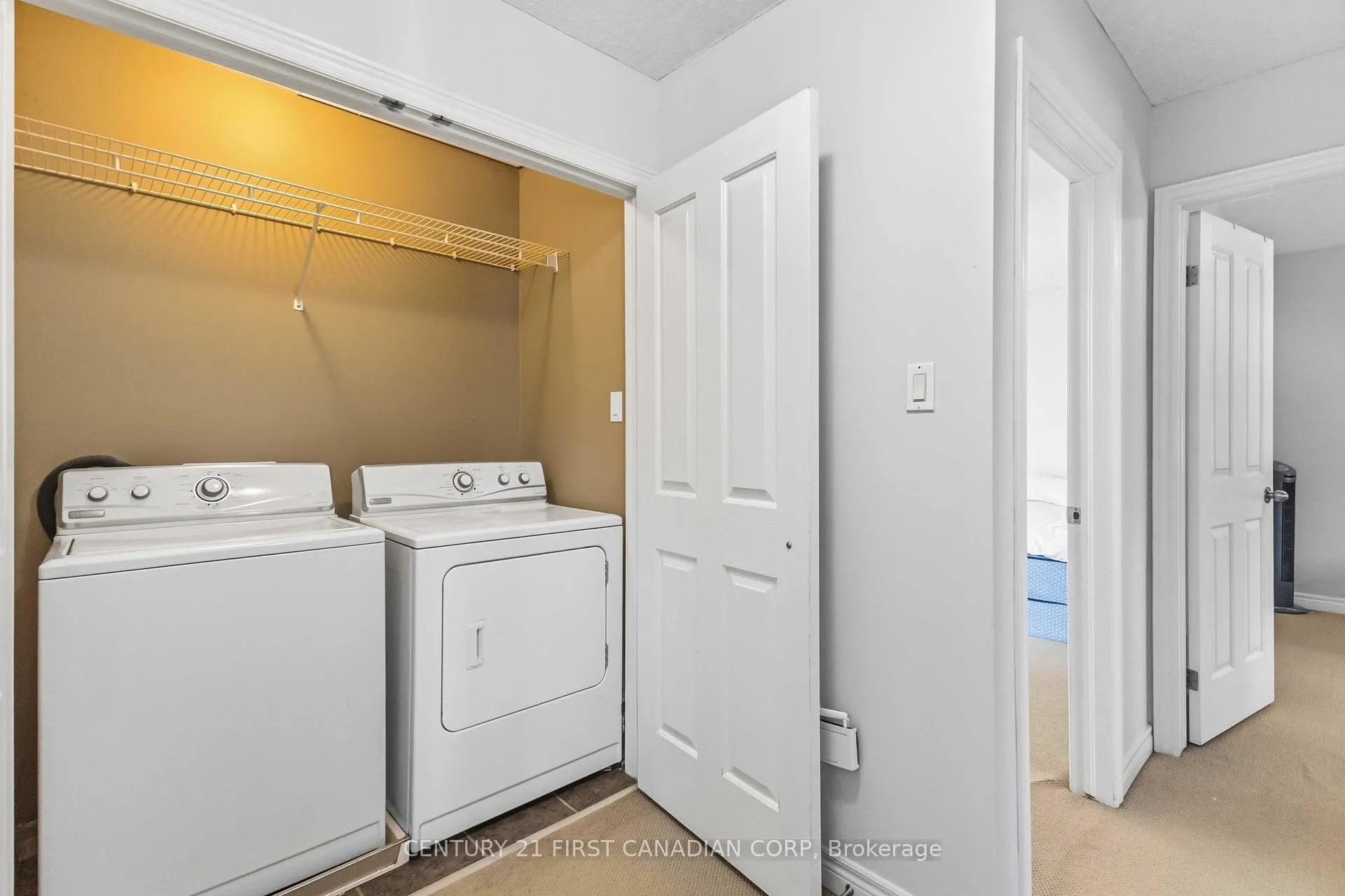Photo 16 of 1678 Blackmaple Crescent, London, East A — HOMEH