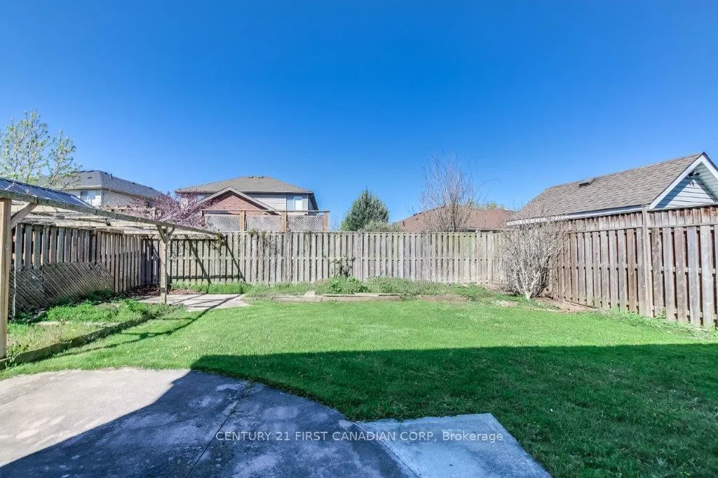 Photo 28 of 1678 Blackmaple Crescent, London, East A — HOMEH