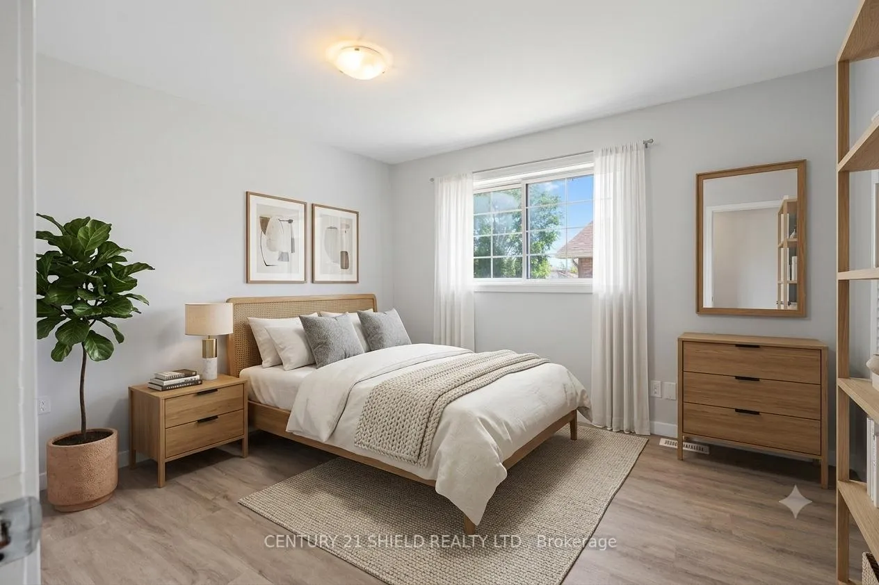 Photo 27 of 736 Champlain Drive, Cornwall, Cornwall — HOMEH