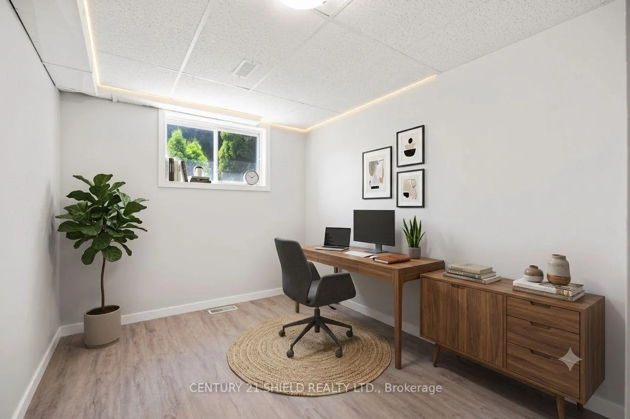 Photo 38 of 736 Champlain Drive, Cornwall, Cornwall — HOMEH
