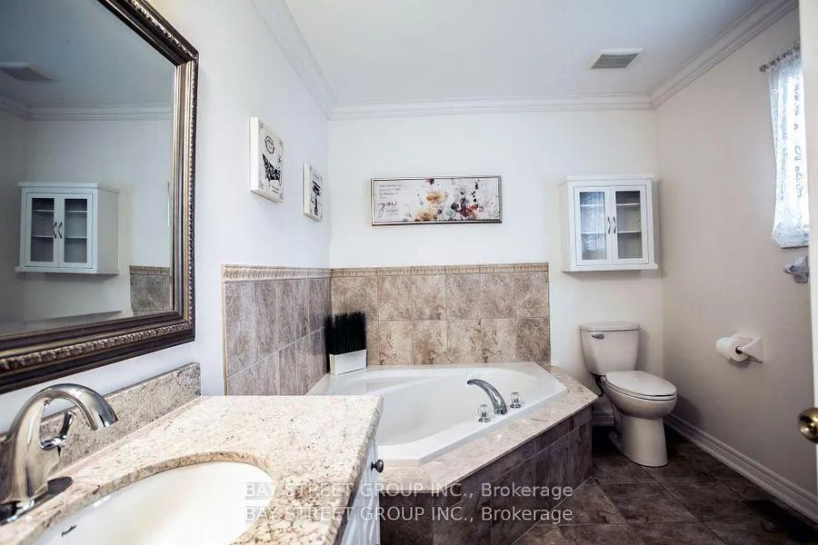 Photo 27 of 722A Lake Drive S, Georgina, Keswick South — HOMEH