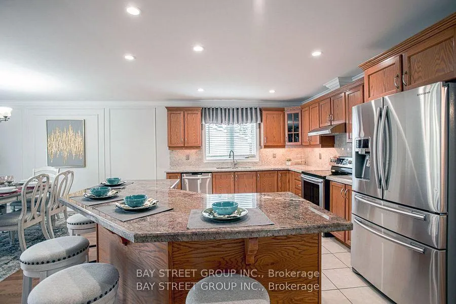 Photo 29 of 722A Lake Drive S, Georgina, Keswick South — HOMEH