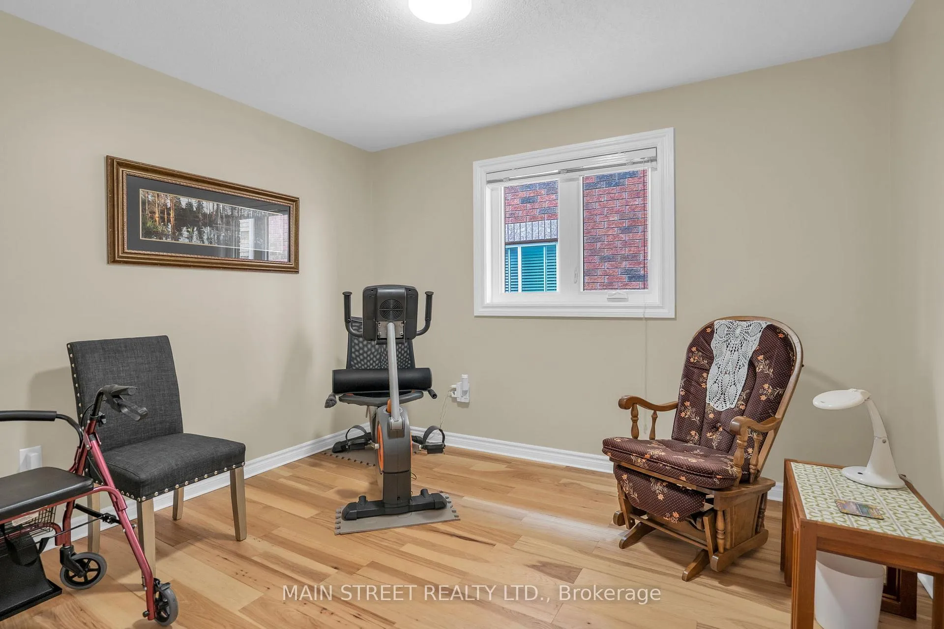 Photo 14 of 80 Shalom Way, Barrie, Painswick South — HOMEH