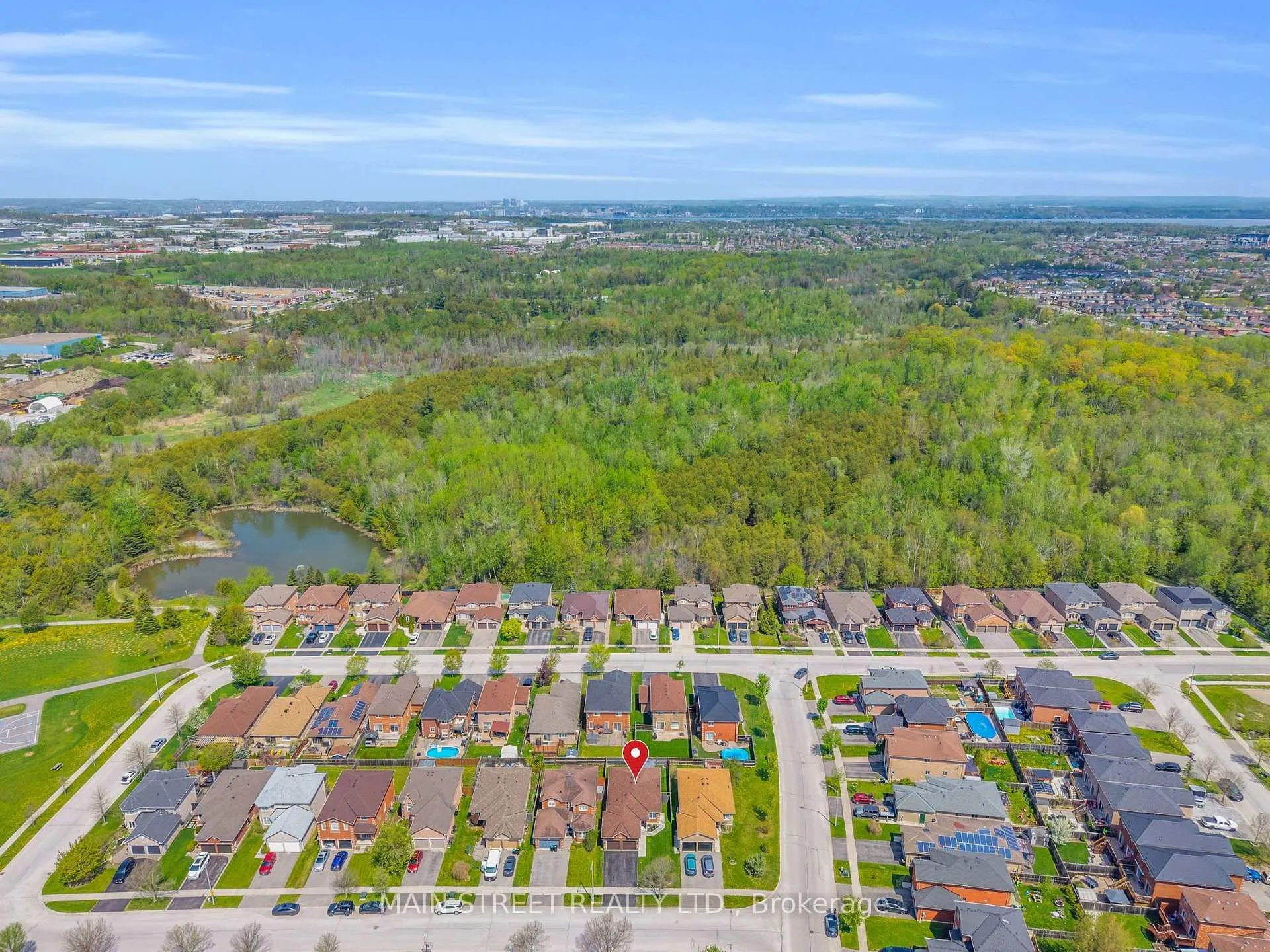 Photo 35 of 80 Shalom Way, Barrie, Painswick South — HOMEH