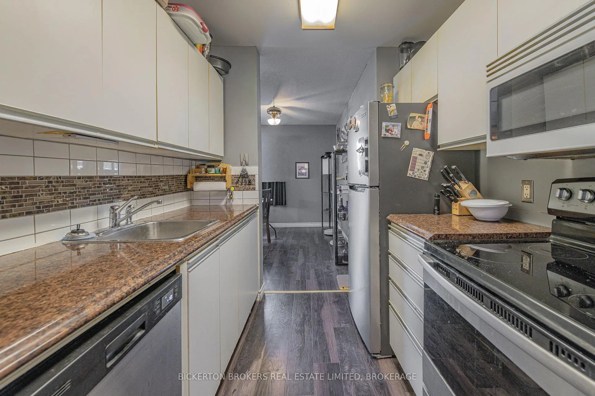 Photo 4 of Unit 101, 540 Talbot Place, Gananoque, Gananoque — HOMEH