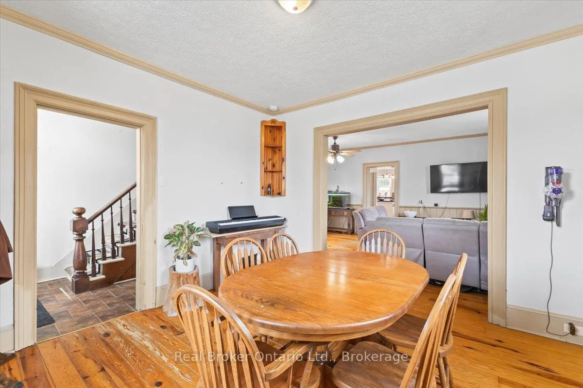 Photo 6 of 115 Durham Street W, Brockton — HOMEH