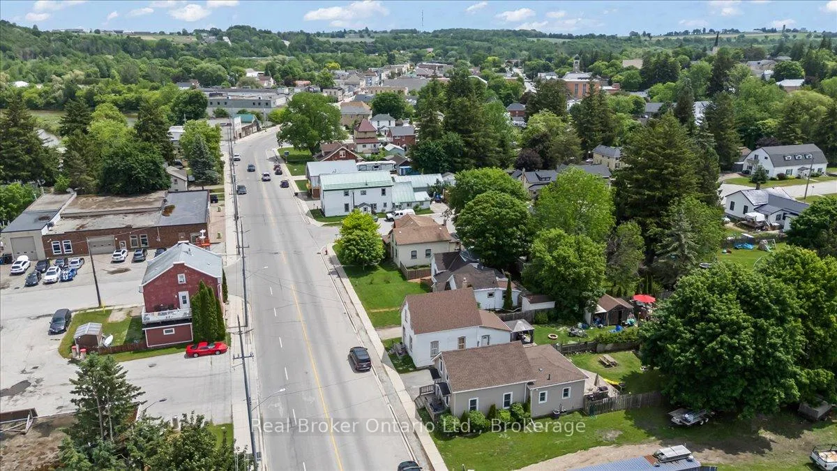 Photo 19 of 115 Durham Street W, Brockton — HOMEH
