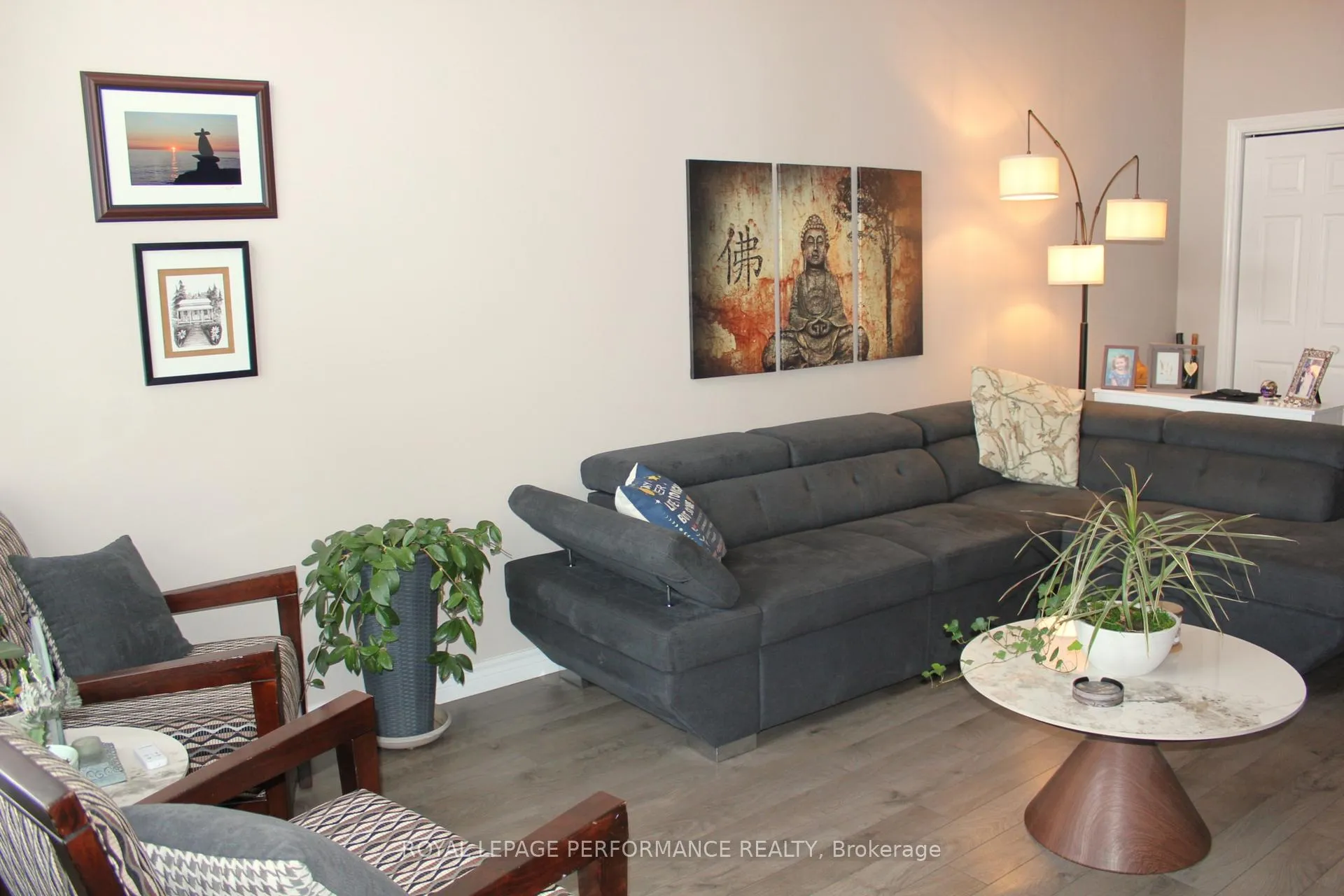 Photo 3 of 290 Glen Nora Drive, Cornwall, Cornwall — HOMEH