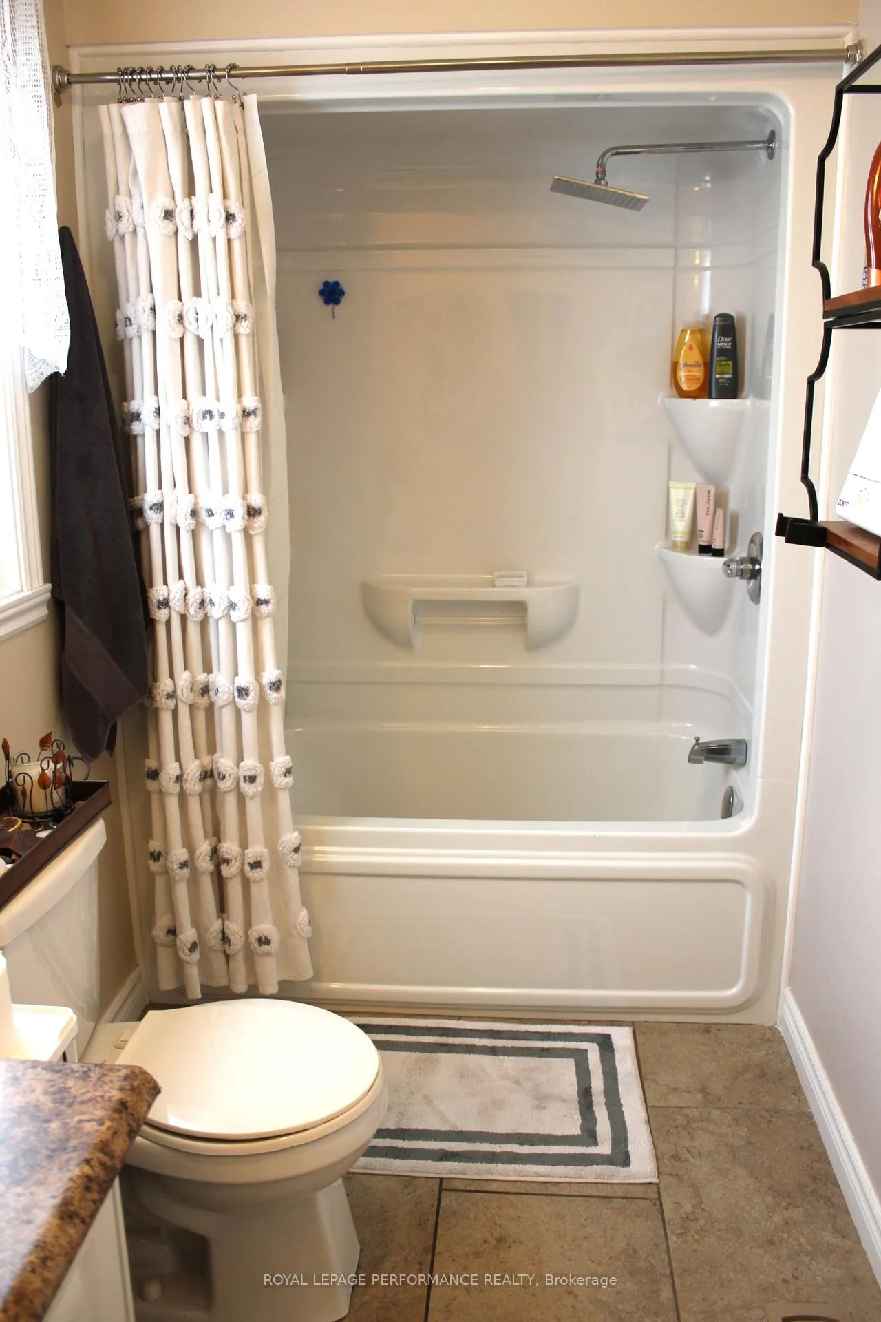 Photo 20 of 290 Glen Nora Drive, Cornwall, Cornwall — HOMEH