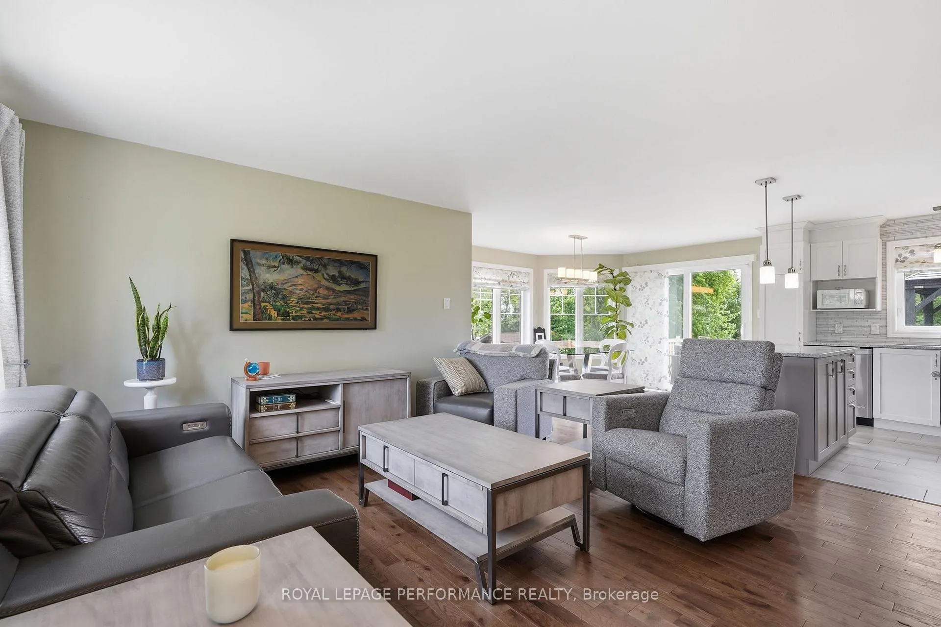 Photo 4 of 2383 Bay Road, Champlain, Champlain Twp — HOMEH
